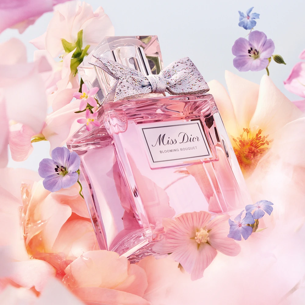 Miss Dior Blooming bouquet Флакон 100 мл Miss Dior Blooming bouquet Флакон 100 мл
